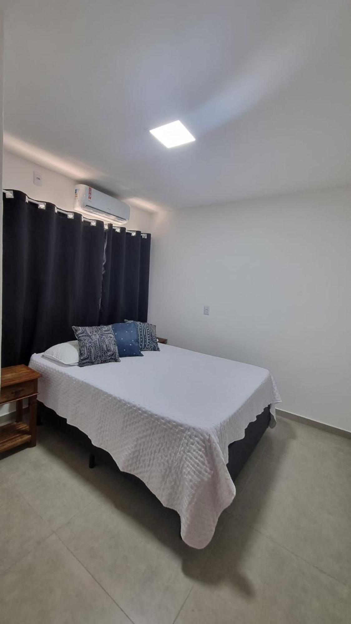 Holiday home Casa - Cinco Suites, Cond. Piscina,1.3km Do Centro
